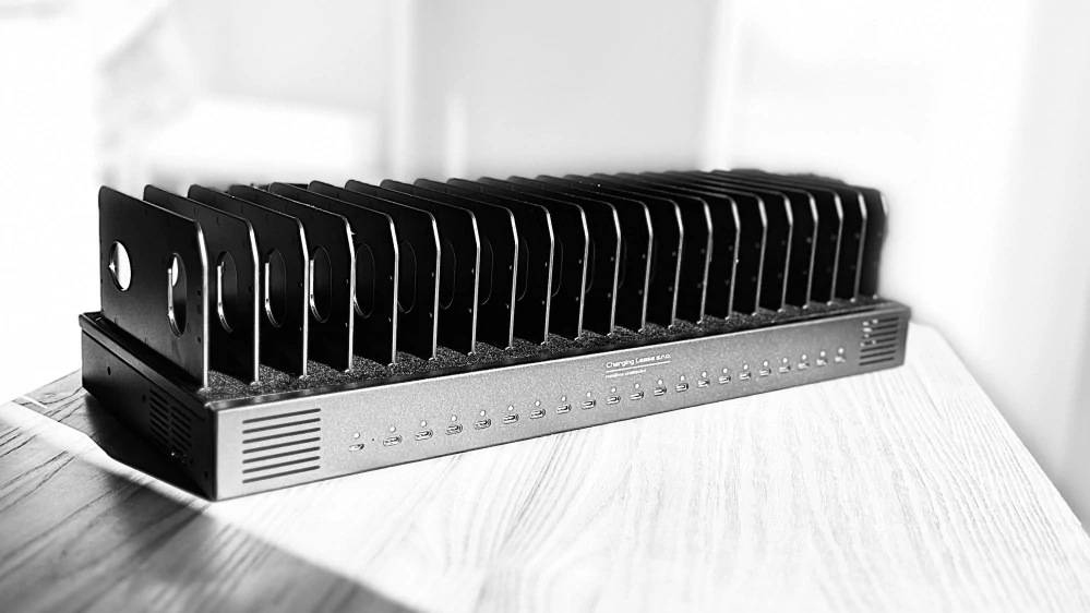 Charging C20 - 45W na port - 1000W celkem