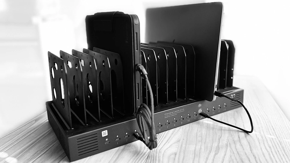 Charging C16 - 62W na port - 1000W celkem