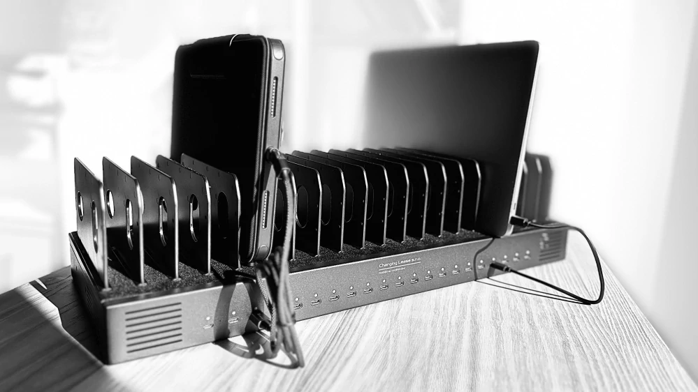 Charging C20 - 45W na port - 1000W celkem